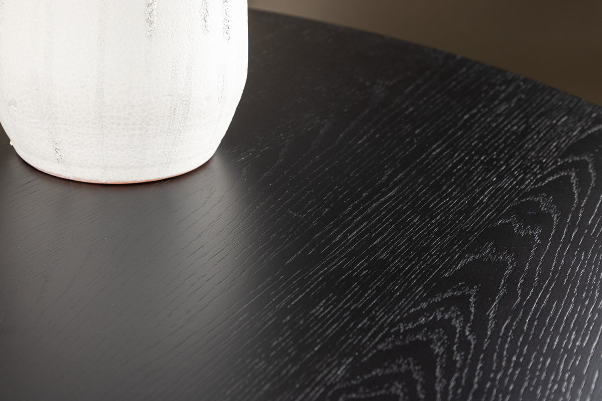 Dining table TYRESO black