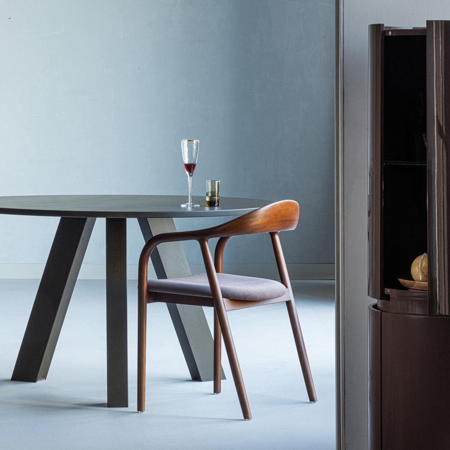 Dining table BOOTCUT