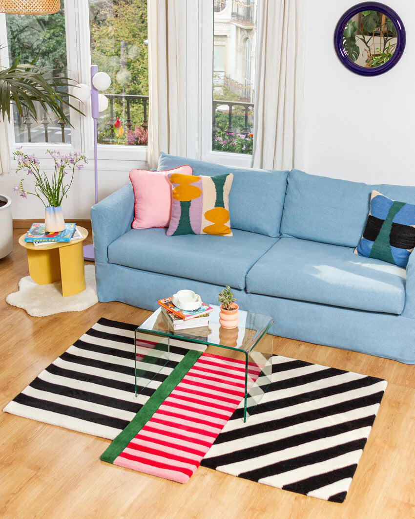 ROOM SERVICE kilimas