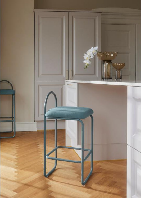 ANGUI half-bar chair