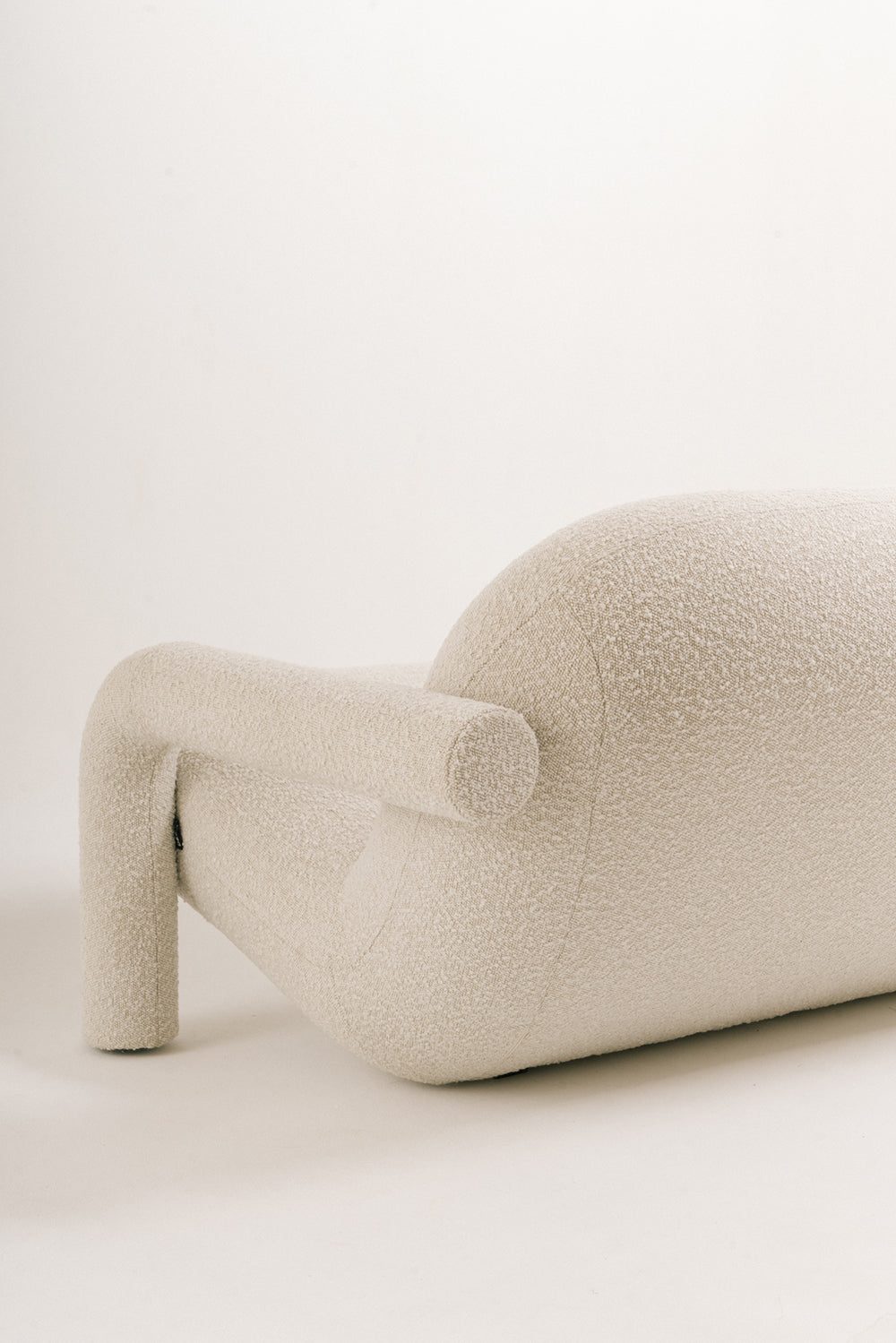Sofa X/GSPOT