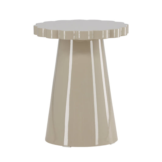 kavos. soninis staliukas